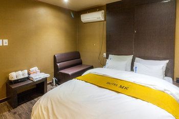 Hotel Mk Suwon Bagian luar foto
